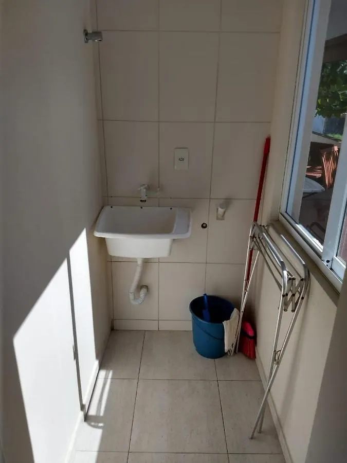 Residencial Melfi 3 Ap.5 Lateral Apartamento Bombinhas